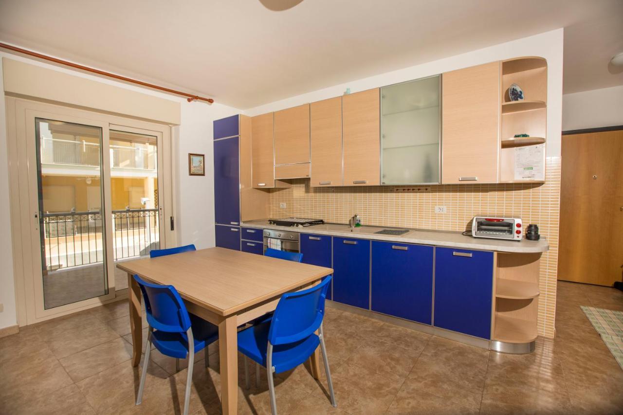 La Finestra Blu Apartment Marina di Ginosa Exterior photo